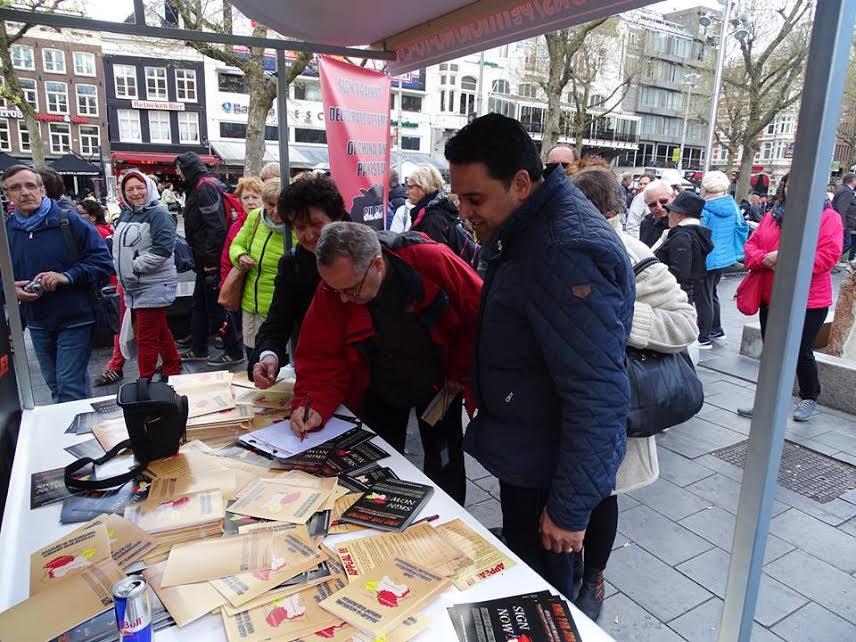 JKDLP’s signature campaign in Europe starts off successfully: Junaid Qureshi
